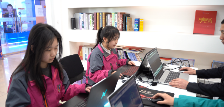 VR建筑專業(yè)學(xué)姐告訴你：成績不是一切！真技術(shù)更是真本事