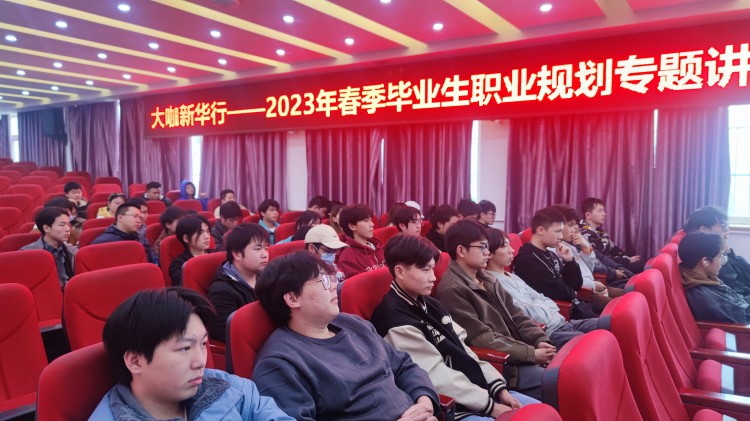 萬生進(jìn)千企、百家進(jìn)校園