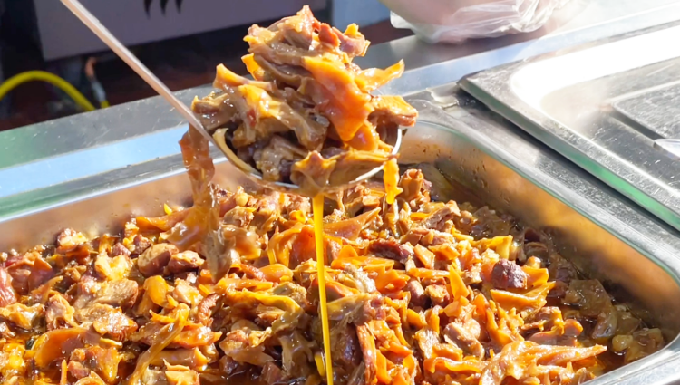 同學們深夜慎點！“舌尖上的新華”來啦~