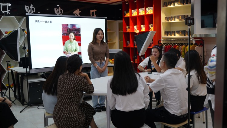 五一試學(xué)營(yíng)新鮮出爐，好玩好學(xué)只等你來！