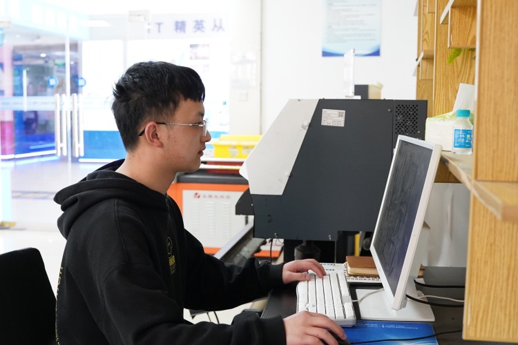 新青年，好風采，奮戰(zhàn)單招圓夢大學！