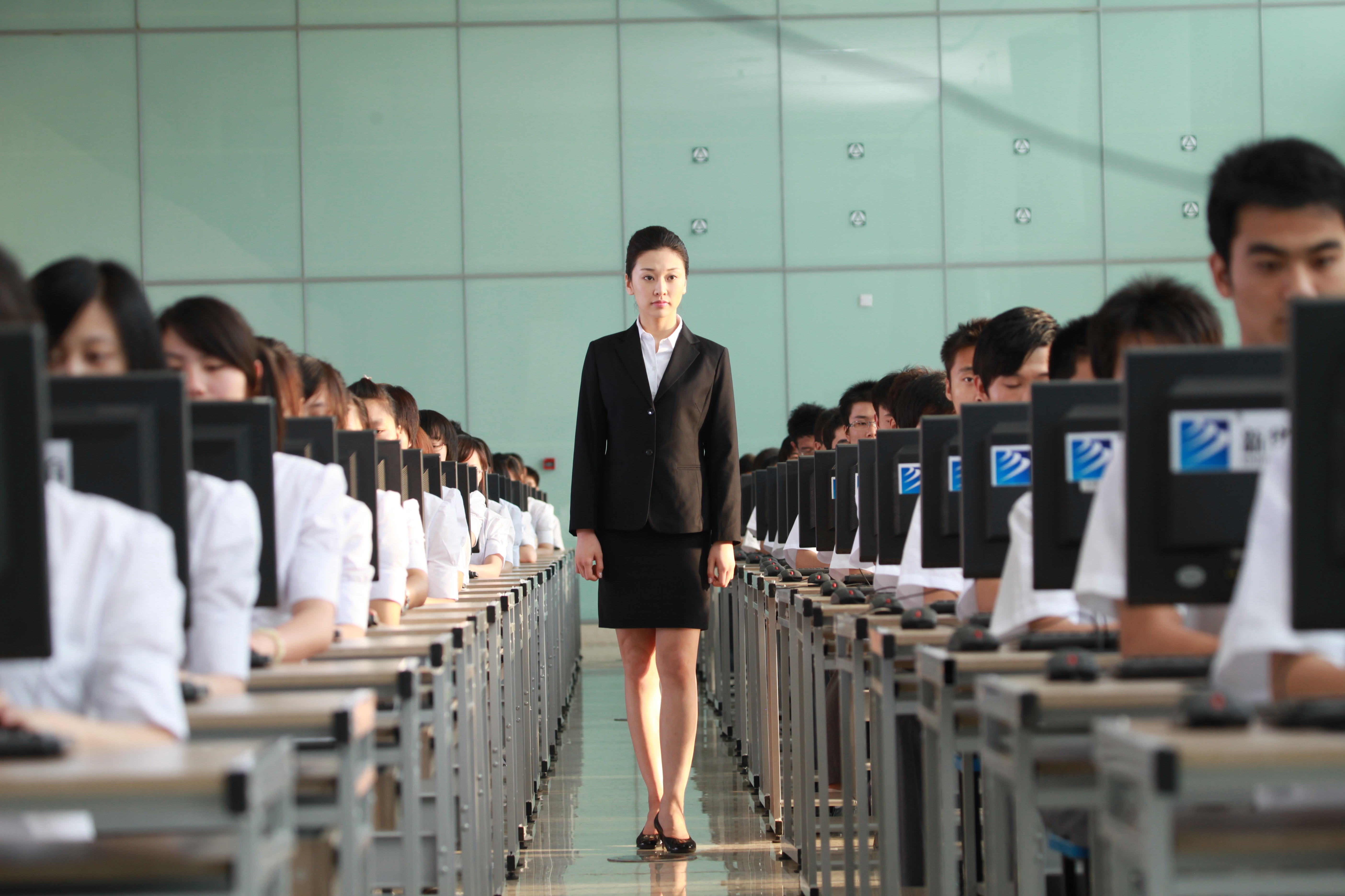 高考落榜不要怕!!成都新華開(kāi)啟你就業(yè)與升學(xué)雙贏之路