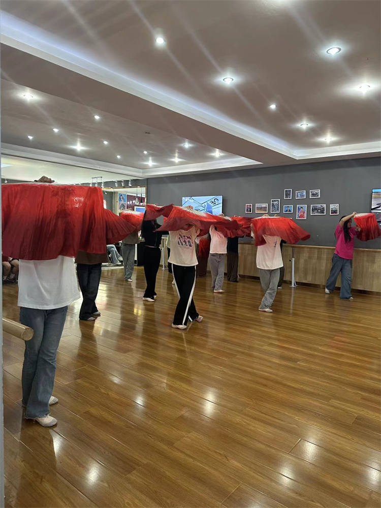 軍訓(xùn)后開學(xué)第一周，一起來(lái)看活力滿滿的大家