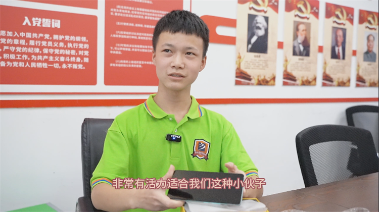 軍訓(xùn)后開學(xué)第一周，一起來(lái)看活力滿滿的大家