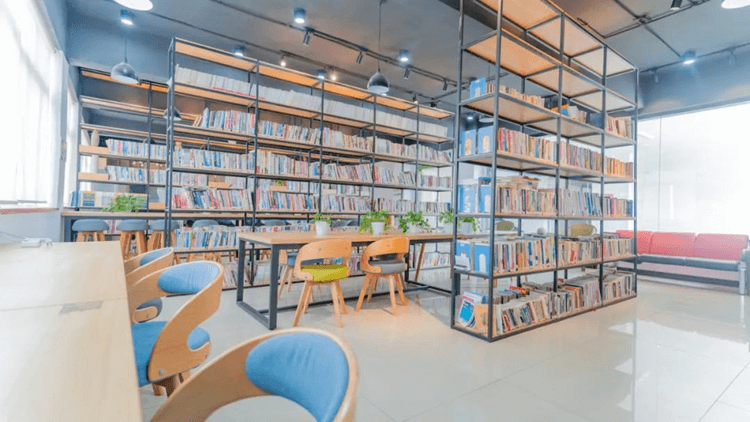 準(zhǔn)備好了嗎？和成都新華一起開(kāi)啟更加精彩的2024