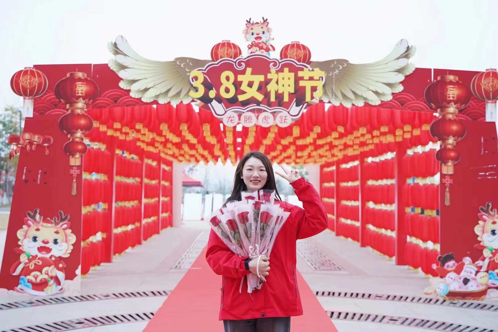 婦女節(jié)！獻給所有成都新華的女老師們