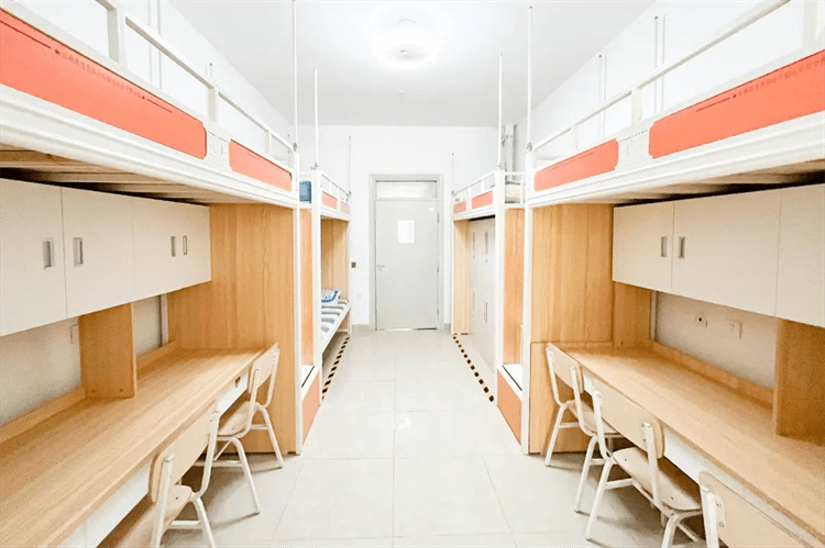 2024年成都新華秋季預(yù)科班火熱開啟！