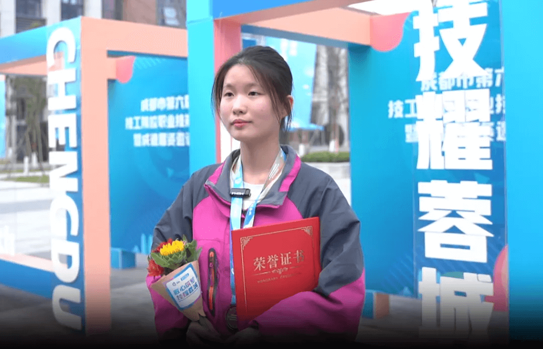 新華青年說—關(guān)于青春，來看新華學(xué)子怎么說