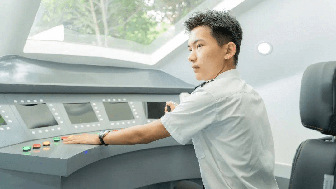 初中生成績不理想，換條賽道同樣精彩！