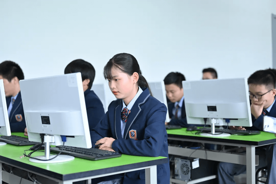 零基礎(chǔ)擔(dān)心學(xué)不會(huì)技能怎么辦？