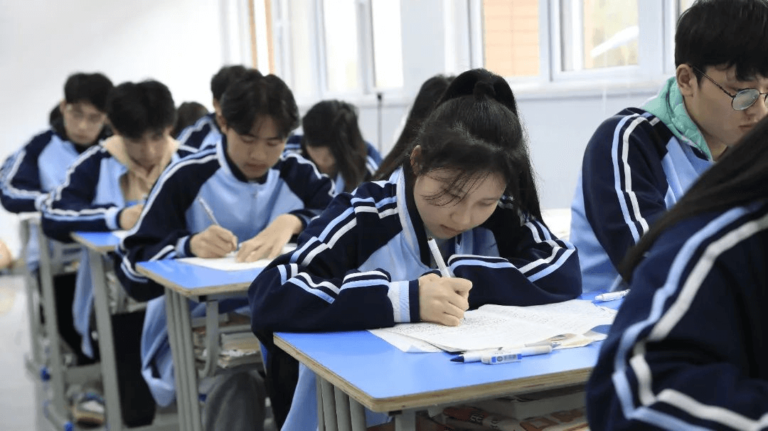 高考未如愿？選好賽道，未來(lái)可期！