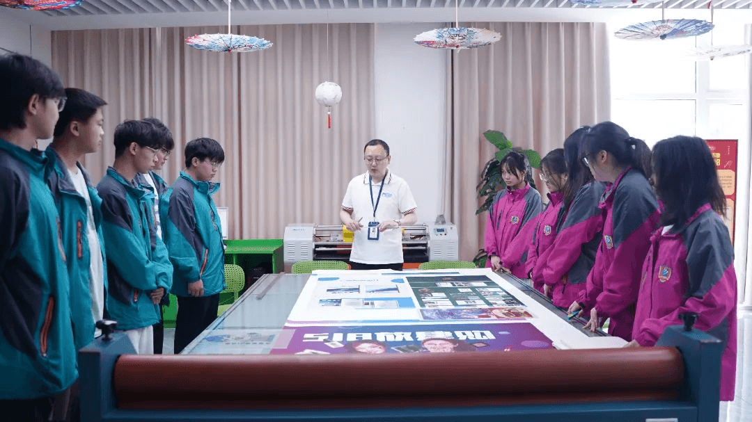 開學(xué)了還能轉(zhuǎn)學(xué)嗎？想轉(zhuǎn)學(xué)到哪個(gè)學(xué)校好？