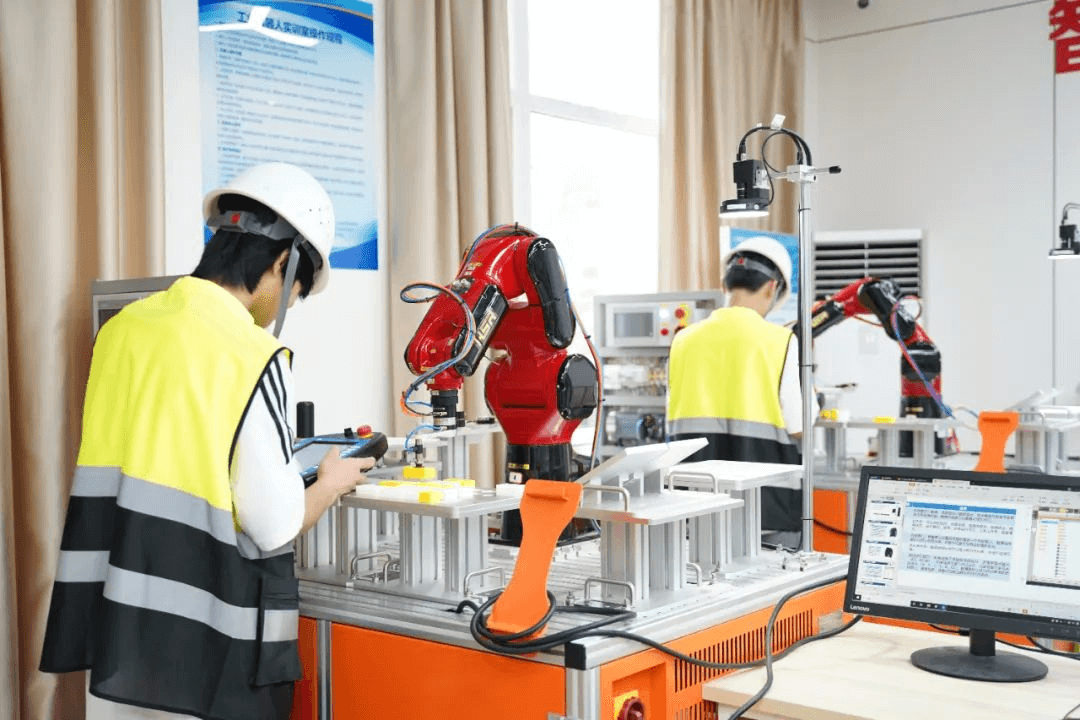 初高中生輟學(xué)出路在哪里？怎么能重回校園？