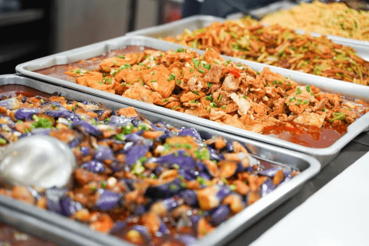 致父母：別擔(dān)心，這是我在成都新華的生活