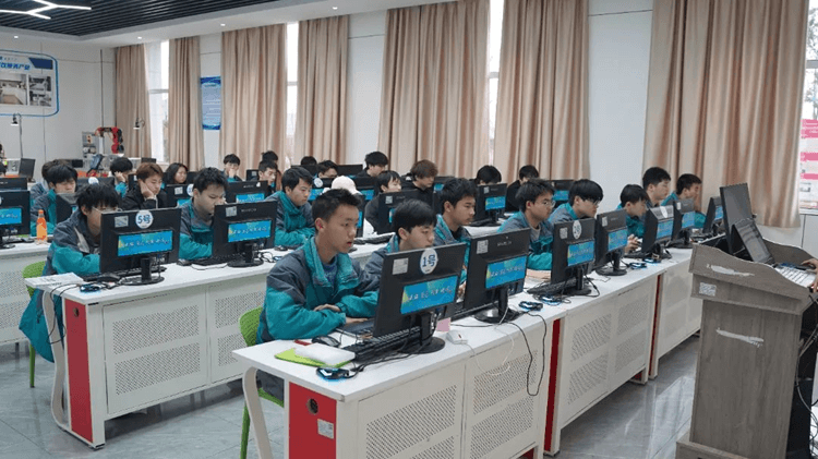 初三想轉(zhuǎn)學(xué)可以嗎