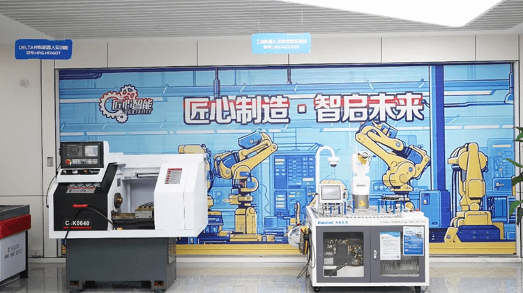 新年·新華·新學(xué)期| 成都新華首批新生集中報(bào)到日