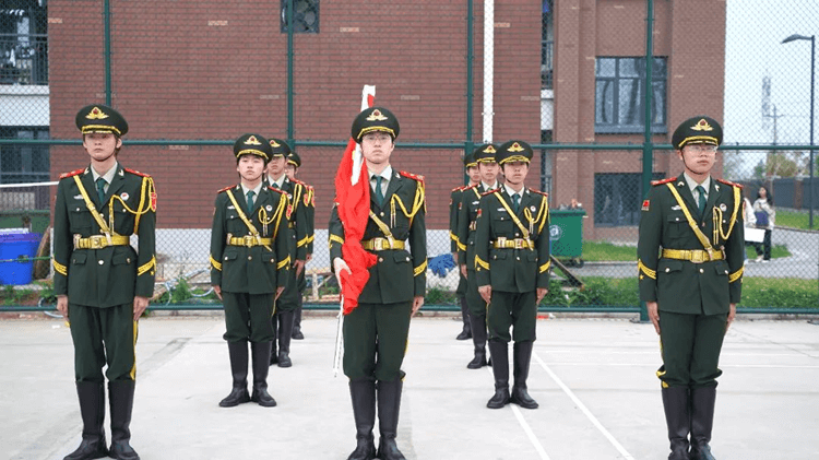 花事正盛！學(xué)技正當(dāng)時(shí)，莫負(fù)成都新華好春光！