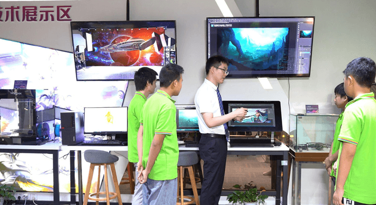 致中高考學(xué)子：放輕松！人生的賽道有很多！