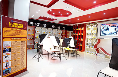 四川新華電腦學(xué)院電商實(shí)訓(xùn)基地