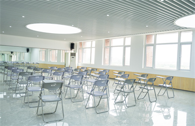 四川新華電腦學(xué)院校園環(huán)境